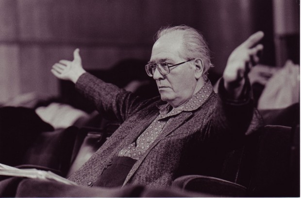 Olivier_Messiaen_lyssna_svartvit Olivier_Messiaen_lyssna_svartvit