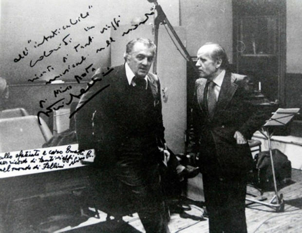 6-Nino-Rota-a-destra-con-il-regista-Federico-Fellini